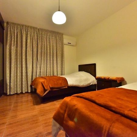 Al Farooq Hotel Apartments Amman Zewnętrze zdjęcie
