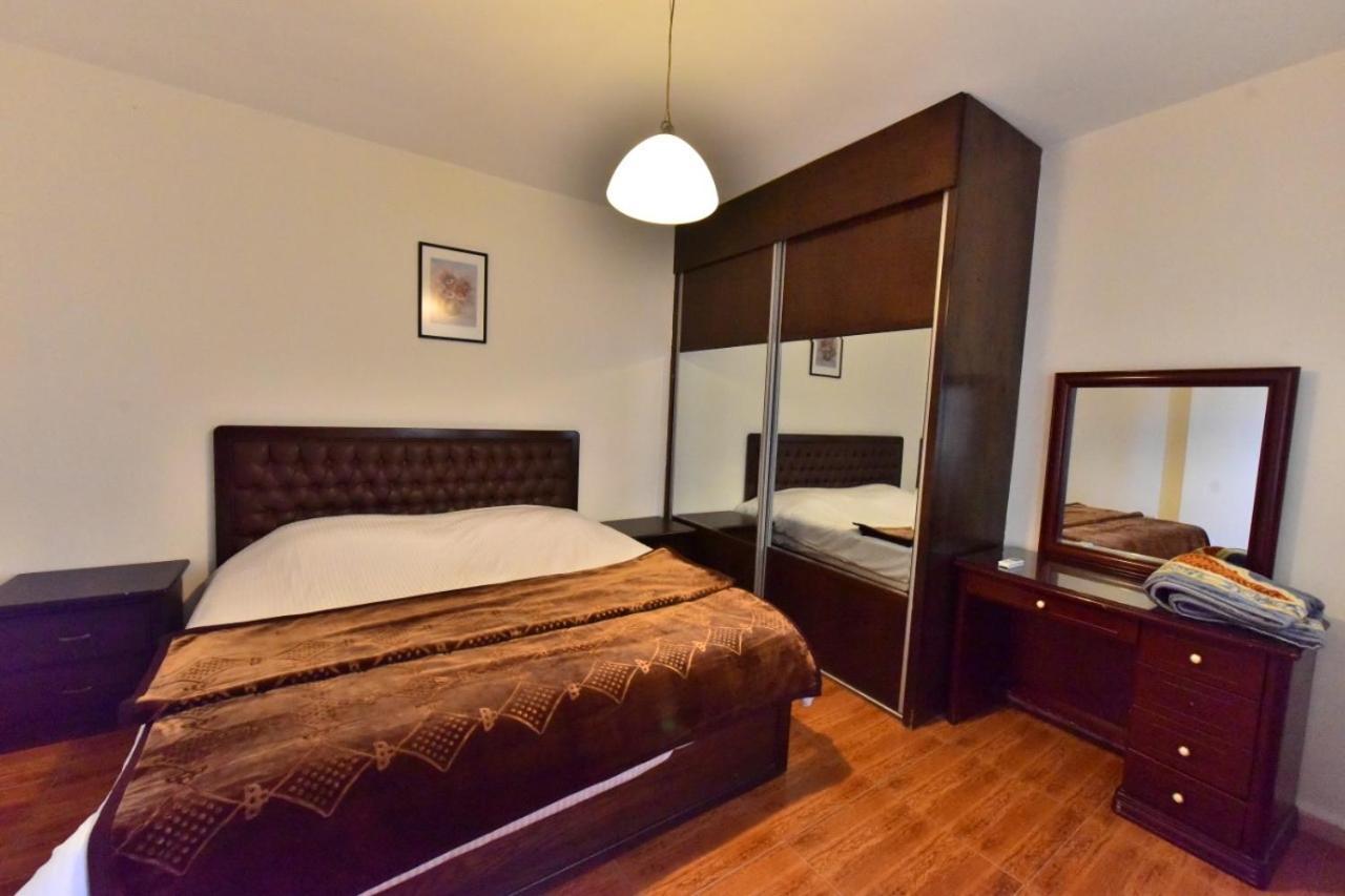 Al Farooq Hotel Apartments Amman Zewnętrze zdjęcie