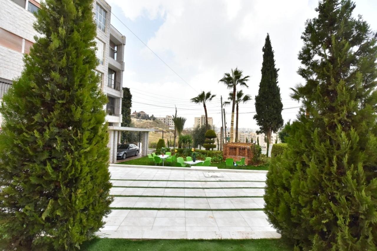 Al Farooq Hotel Apartments Amman Zewnętrze zdjęcie