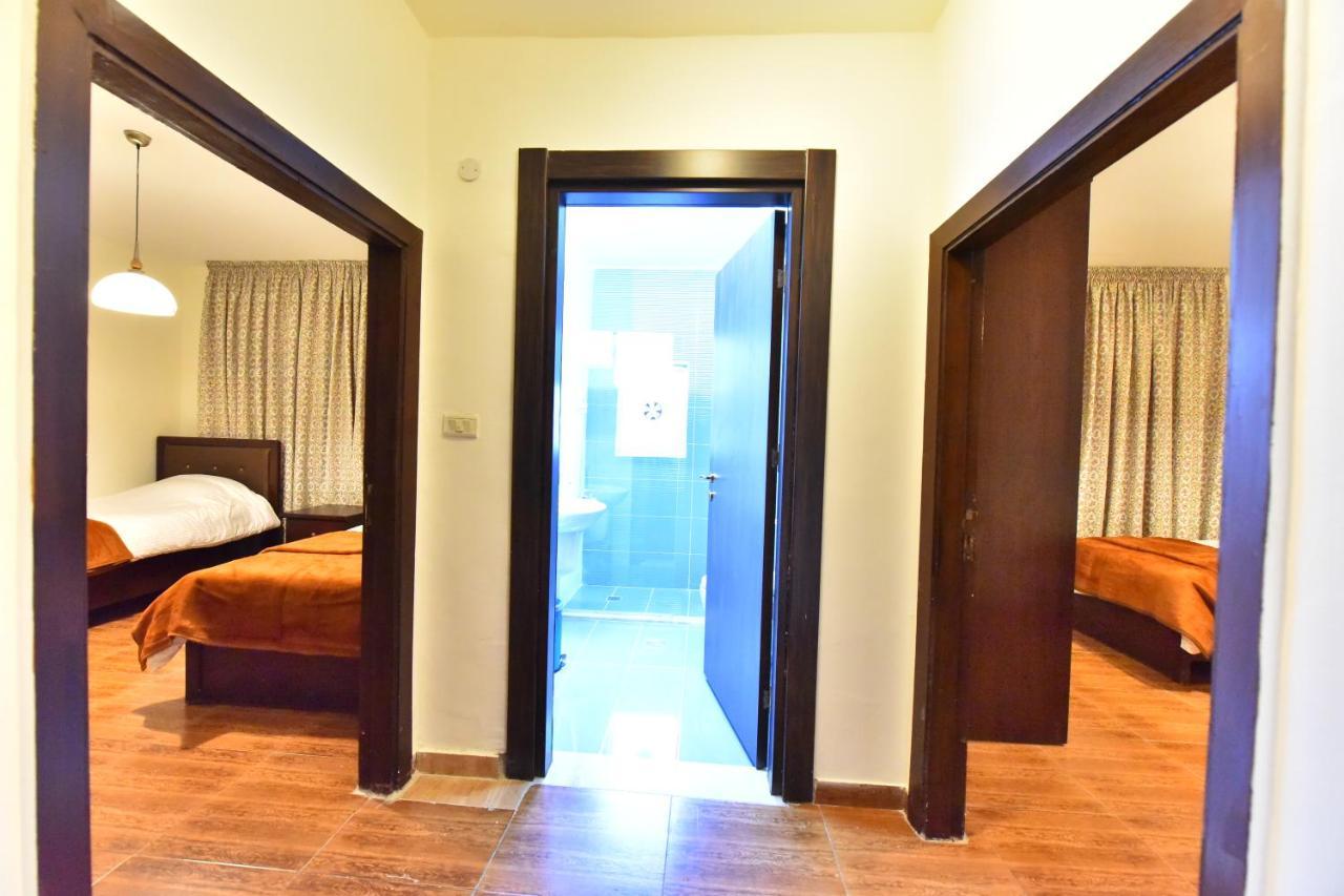 Al Farooq Hotel Apartments Amman Zewnętrze zdjęcie