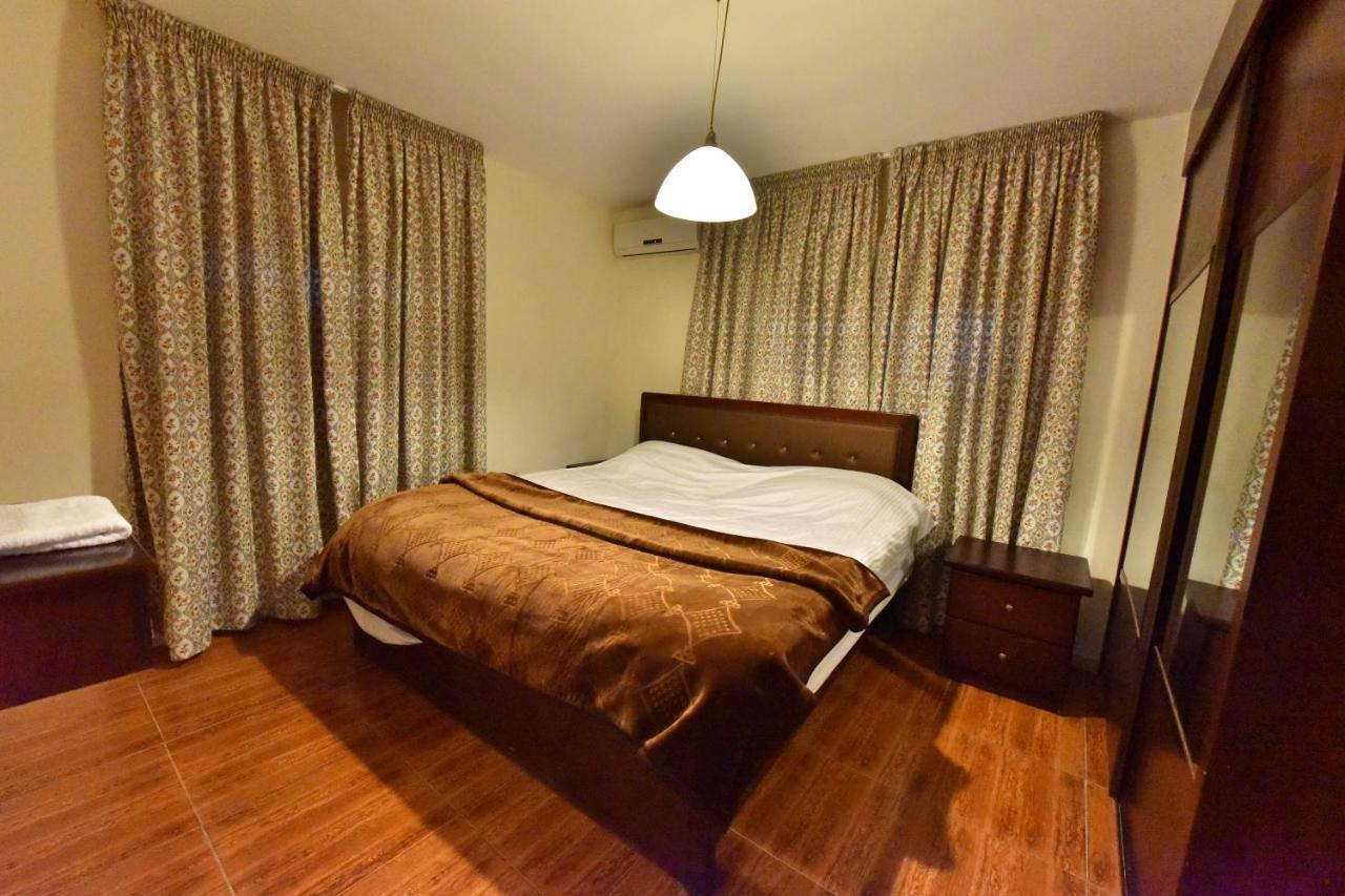 Al Farooq Hotel Apartments Amman Zewnętrze zdjęcie